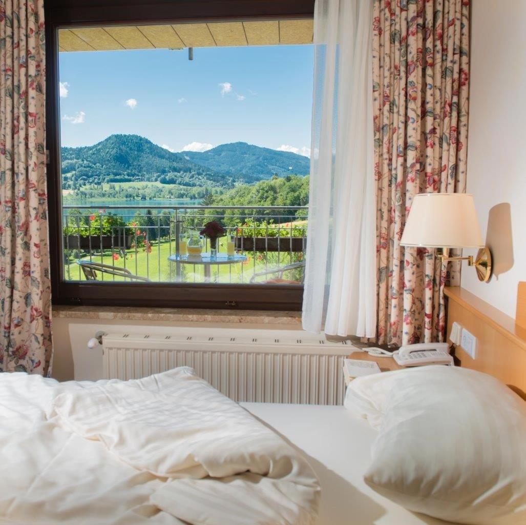 Hotel Seehof Sankt Georgen am Langsee Bagian luar foto